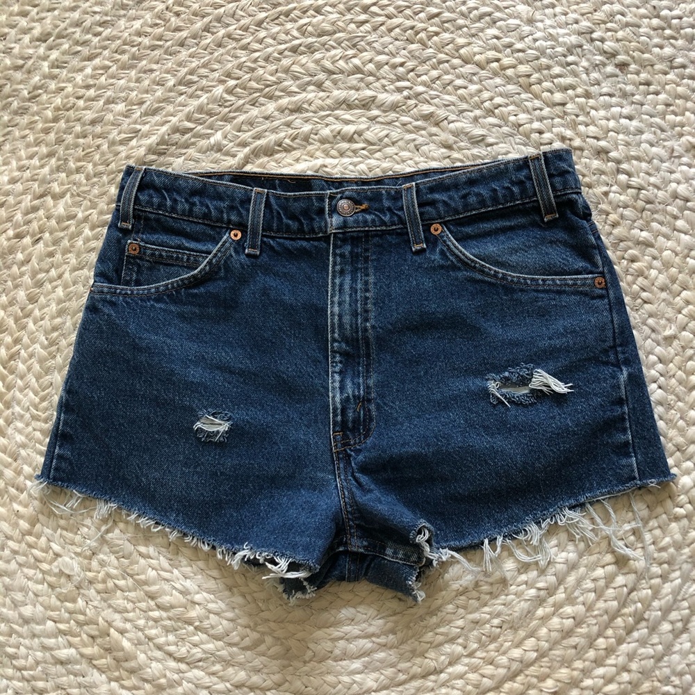 Vintage Orange Tag Distressed  550 Levi Shorts 
34
